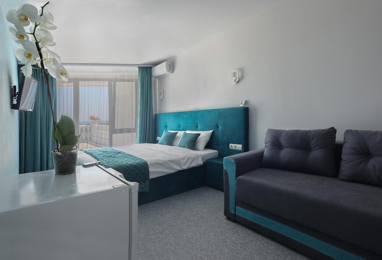 Panorama Briz Hotell Karolino-Buhaz Eksteriør bilde
