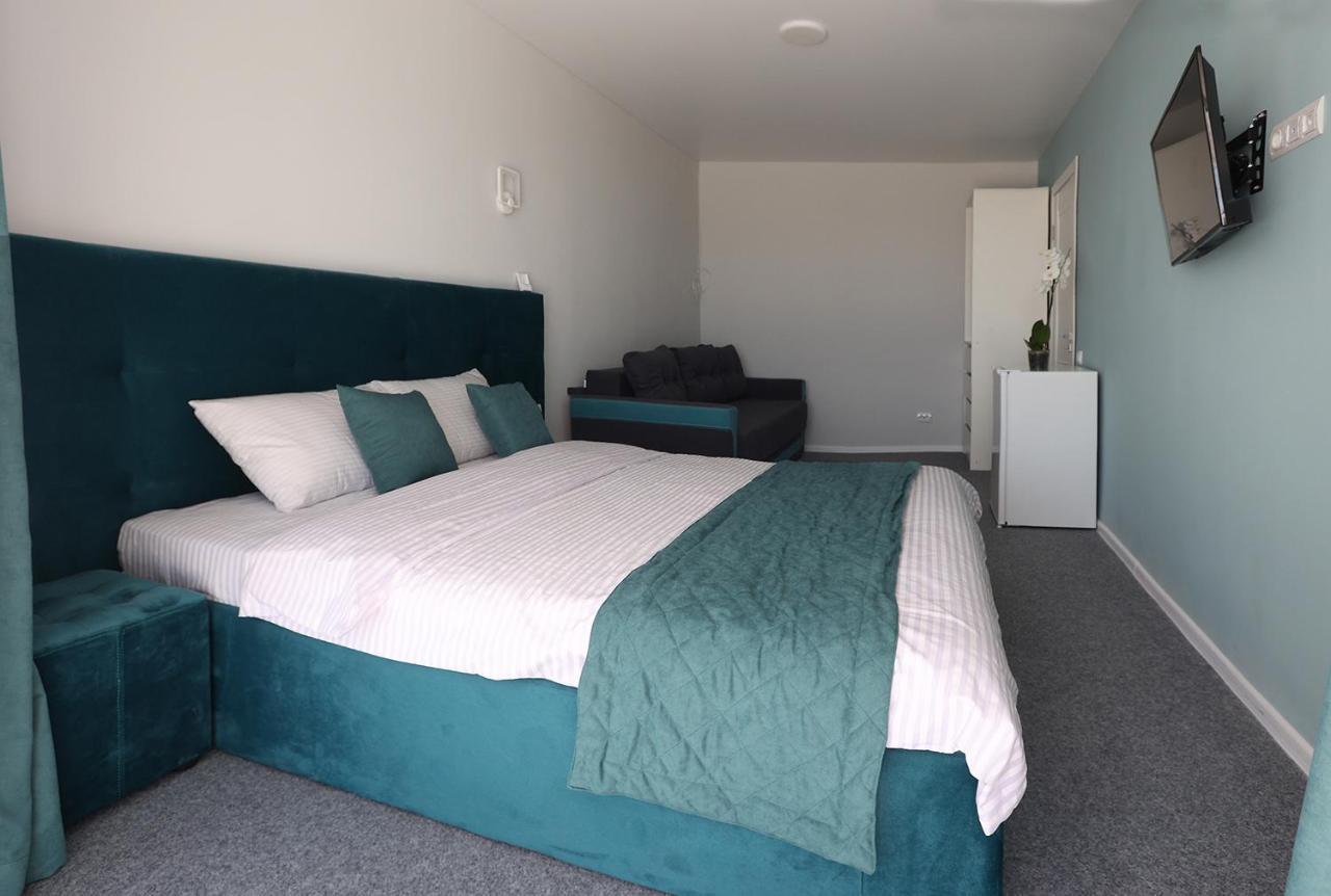 Panorama Briz Hotell Karolino-Buhaz Eksteriør bilde